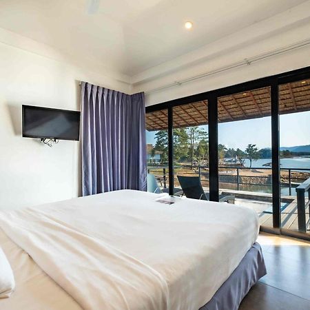 The Sanctuary Nam Ngum Beach Resort Vang Vieng Εξωτερικό φωτογραφία