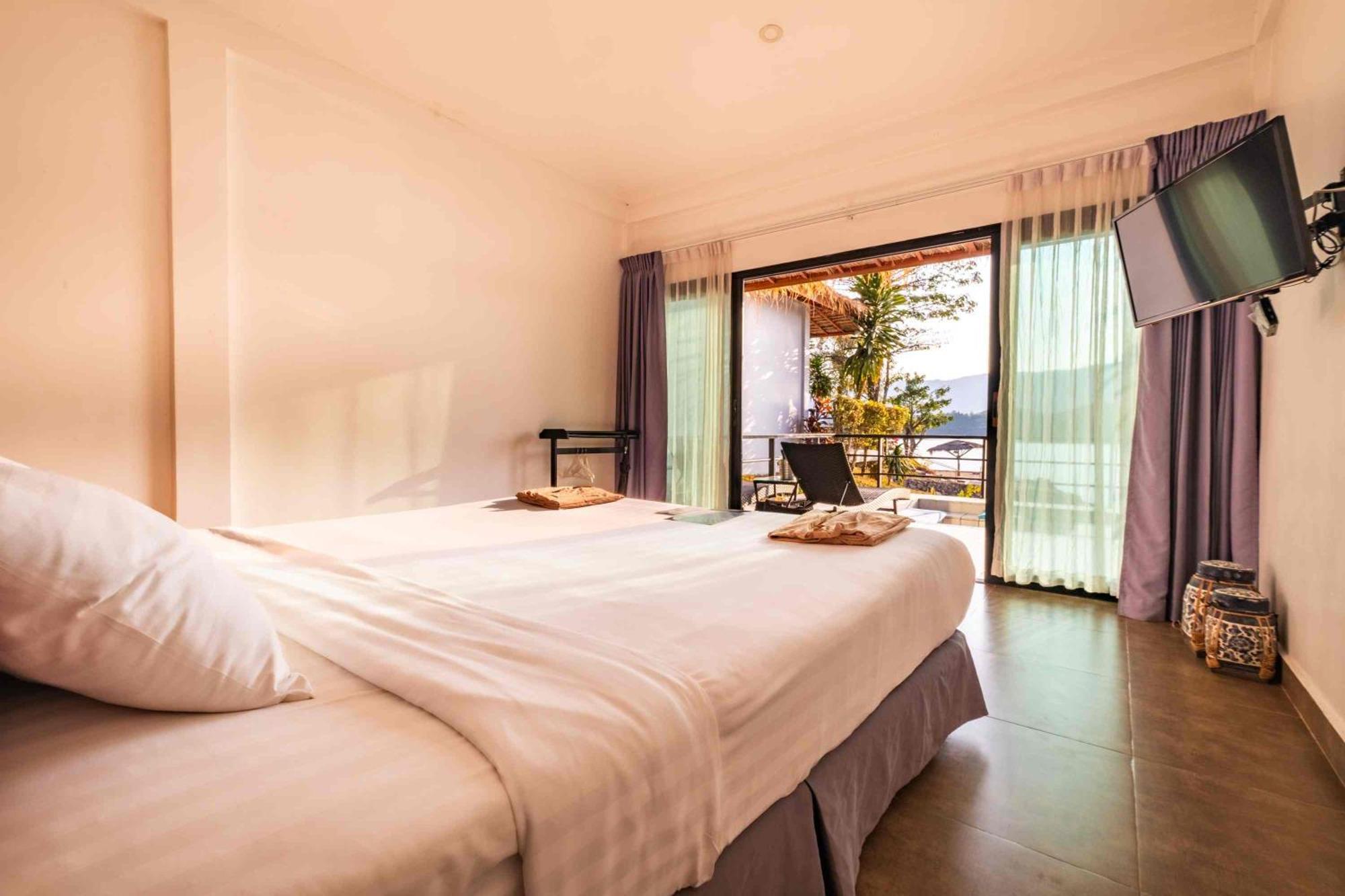 The Sanctuary Nam Ngum Beach Resort Vang Vieng Εξωτερικό φωτογραφία