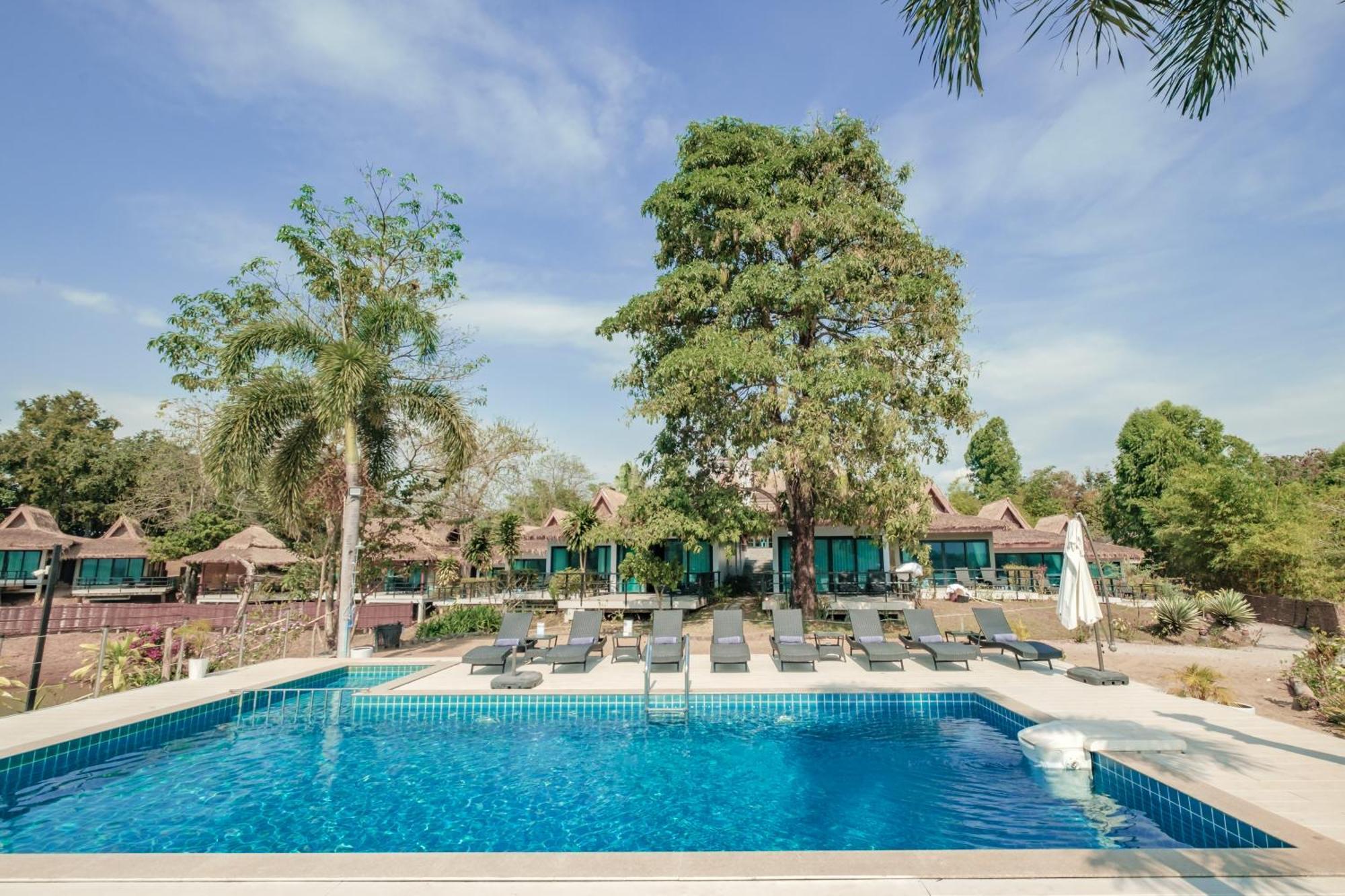 The Sanctuary Nam Ngum Beach Resort Vang Vieng Εξωτερικό φωτογραφία