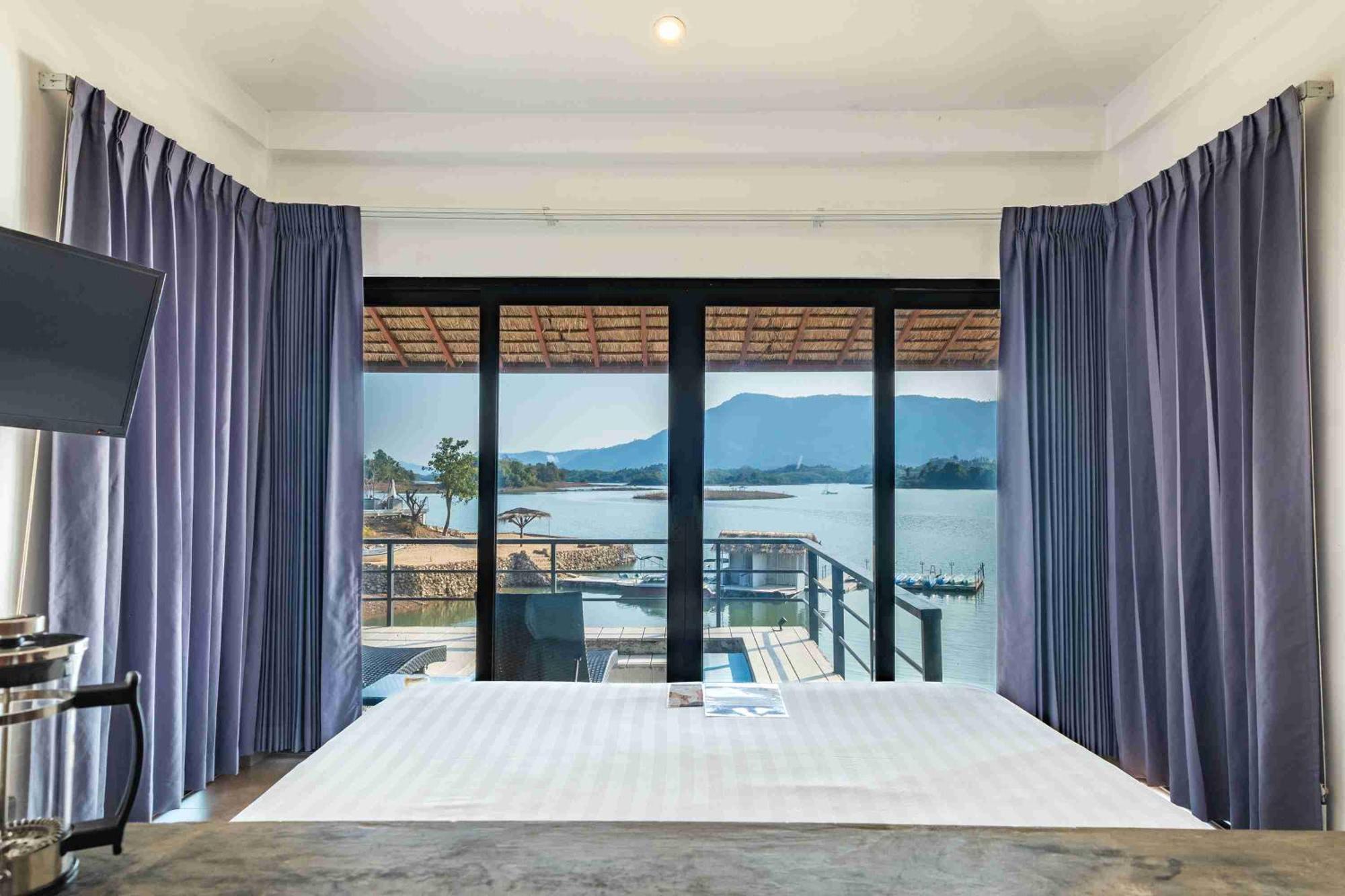 The Sanctuary Nam Ngum Beach Resort Vang Vieng Εξωτερικό φωτογραφία