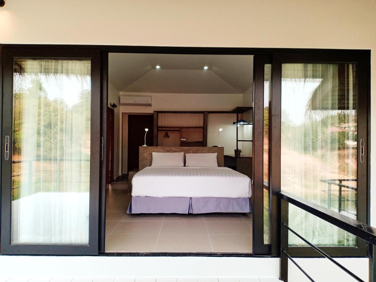 The Sanctuary Nam Ngum Beach Resort Vang Vieng Εξωτερικό φωτογραφία