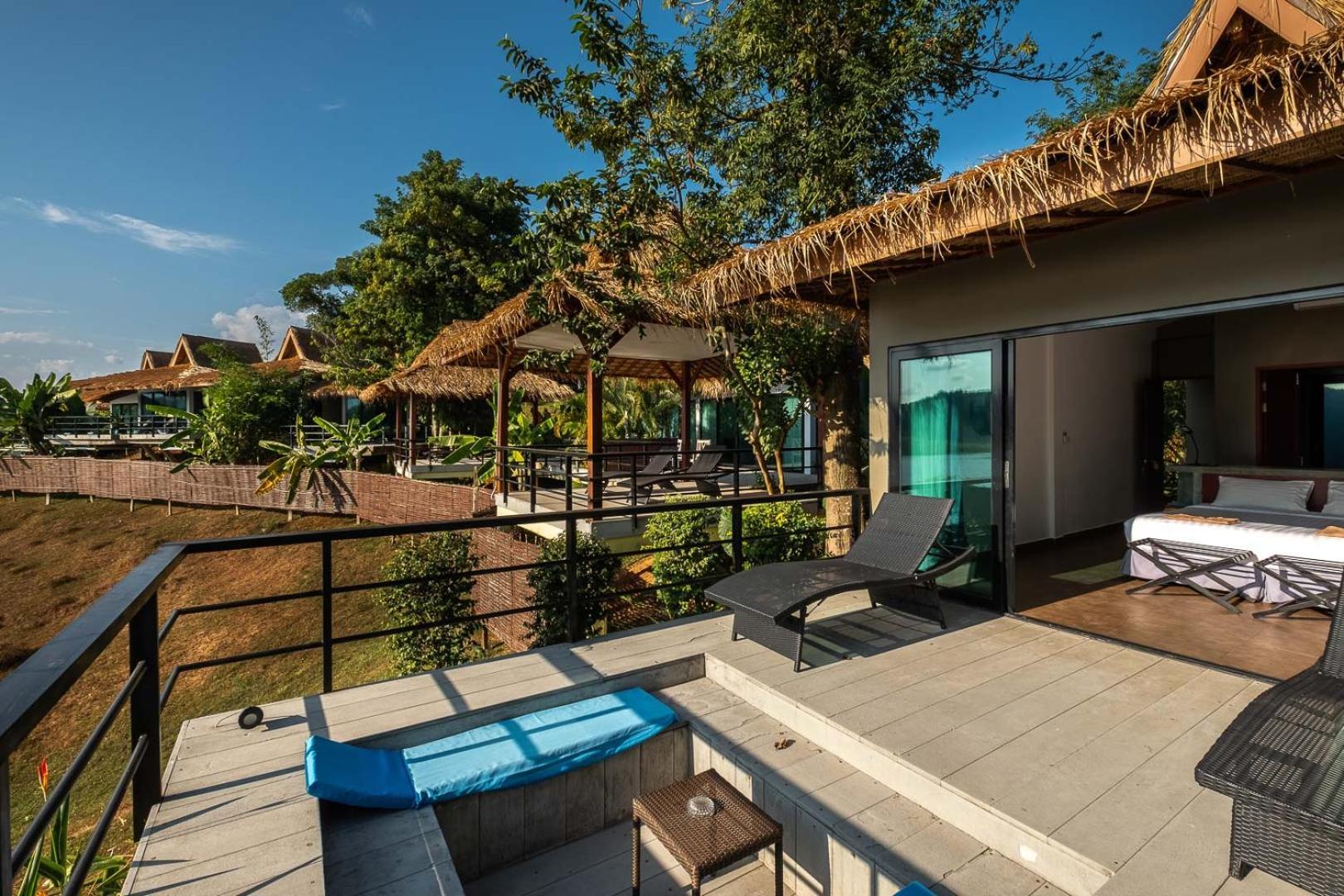 The Sanctuary Nam Ngum Beach Resort Vang Vieng Εξωτερικό φωτογραφία