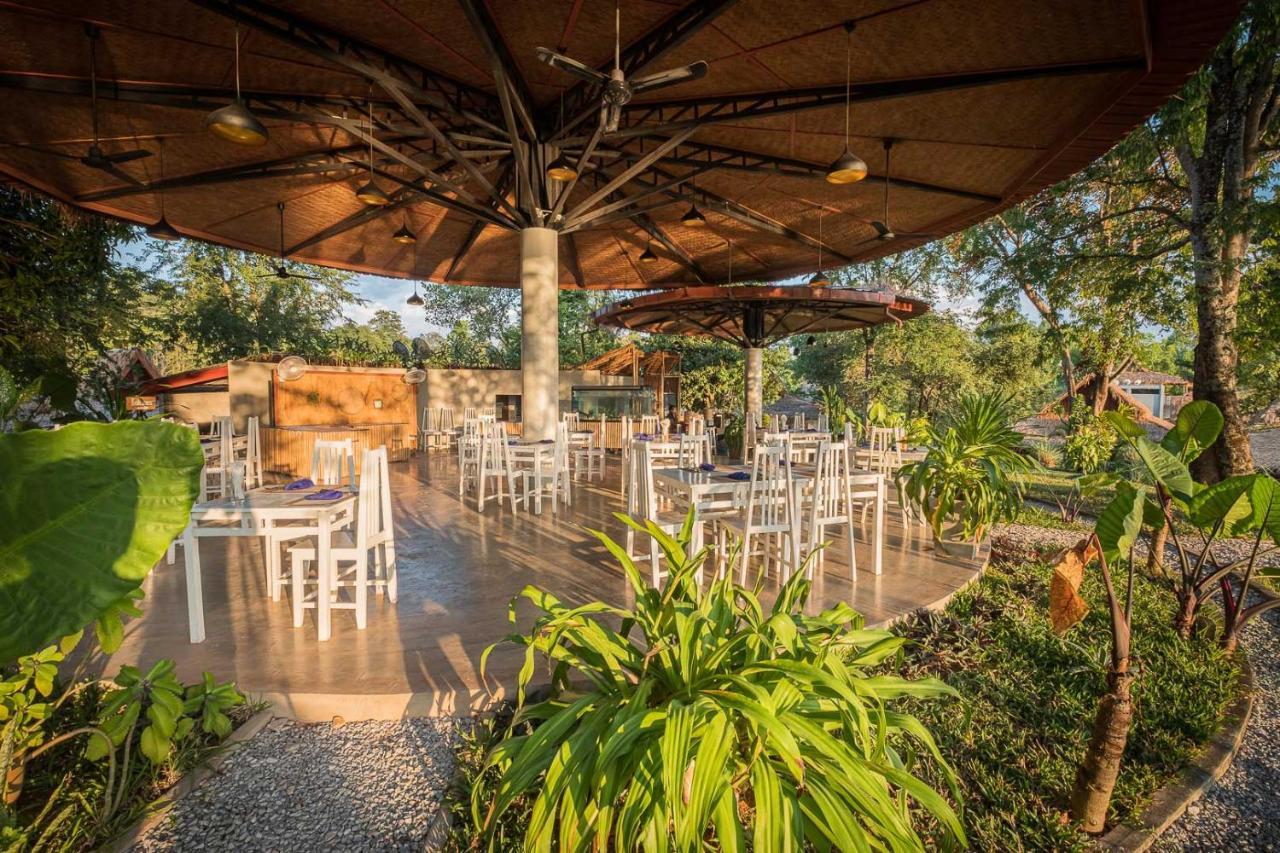 The Sanctuary Nam Ngum Beach Resort Vang Vieng Εξωτερικό φωτογραφία